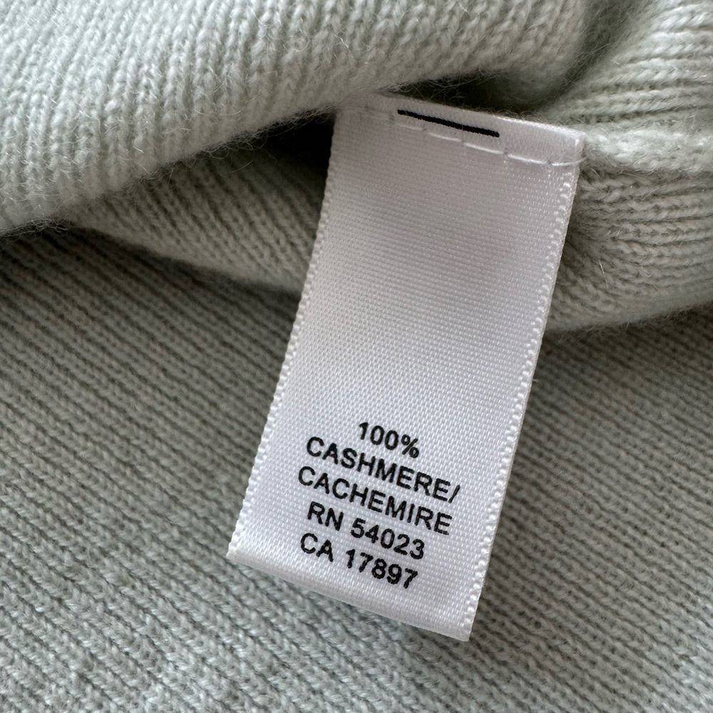 Banana Republic 100% Cashmere Tank Top Light Blue XS Soft Minimalist Luxury - Picture 4 of 4